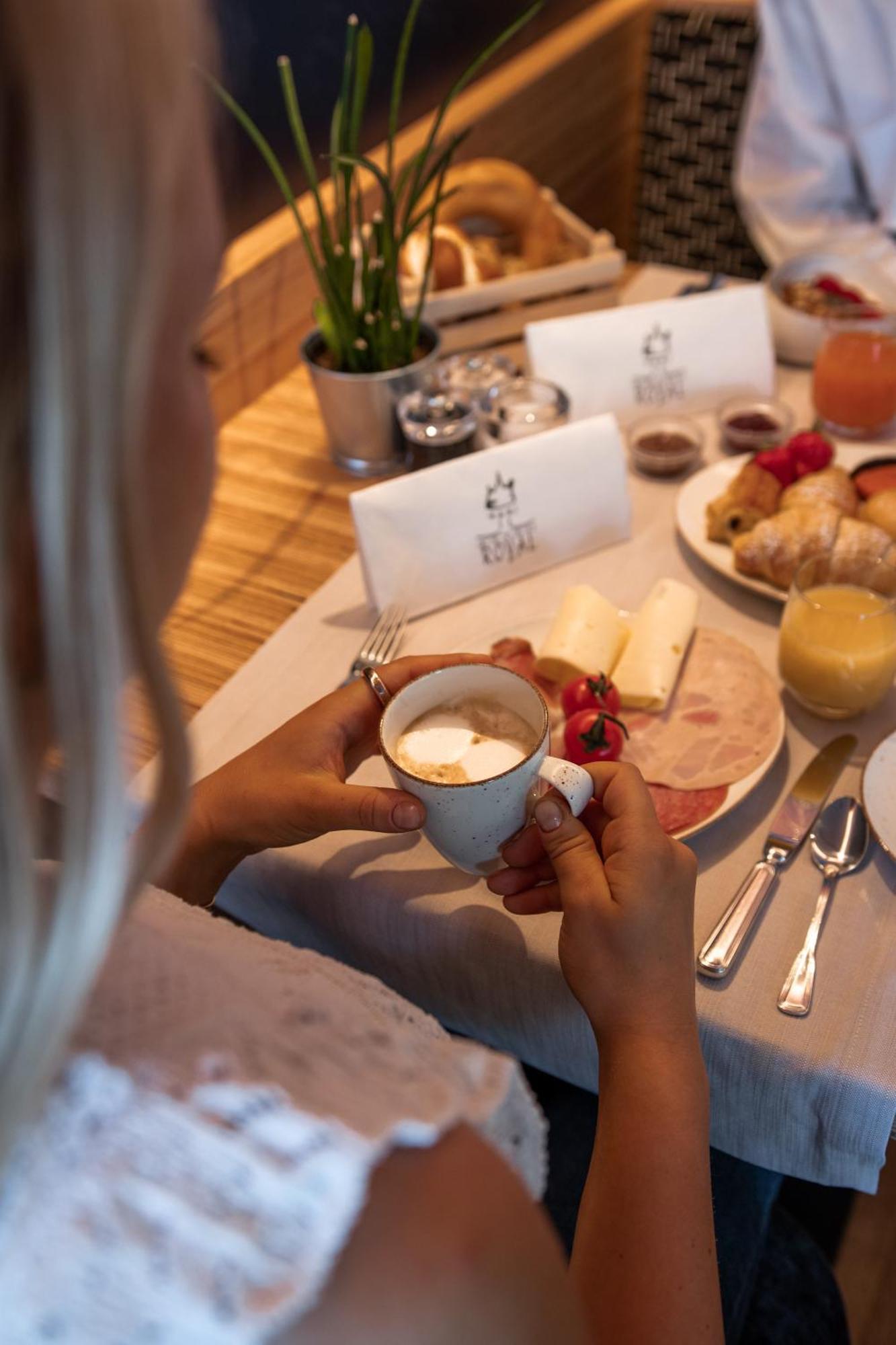 Hotel Royal Und Ferienhaus Annabel 세스토 외부 사진